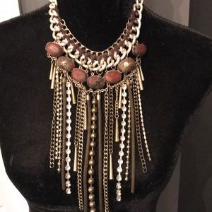 Statement necklace